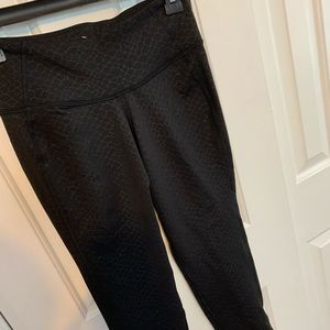 Black workout Capri